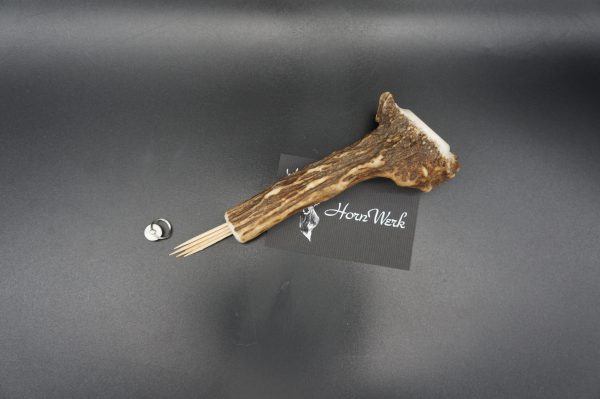 Zahnstocheretui Hirsch – Bild 2