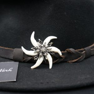 Fuchshakenedelweiß