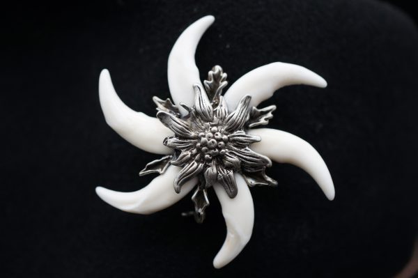 Hutschmuck 6 Fuchshaken – Bild 4