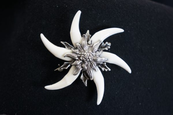 Hutschmuck 6 Fuchshaken