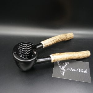 Nussknacker Hirsch