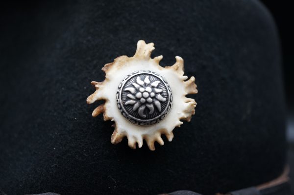 Hutschmuck Rehrose – Bild 6
