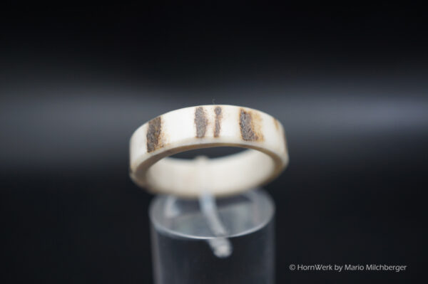 Ring Hirschhorn 18mm