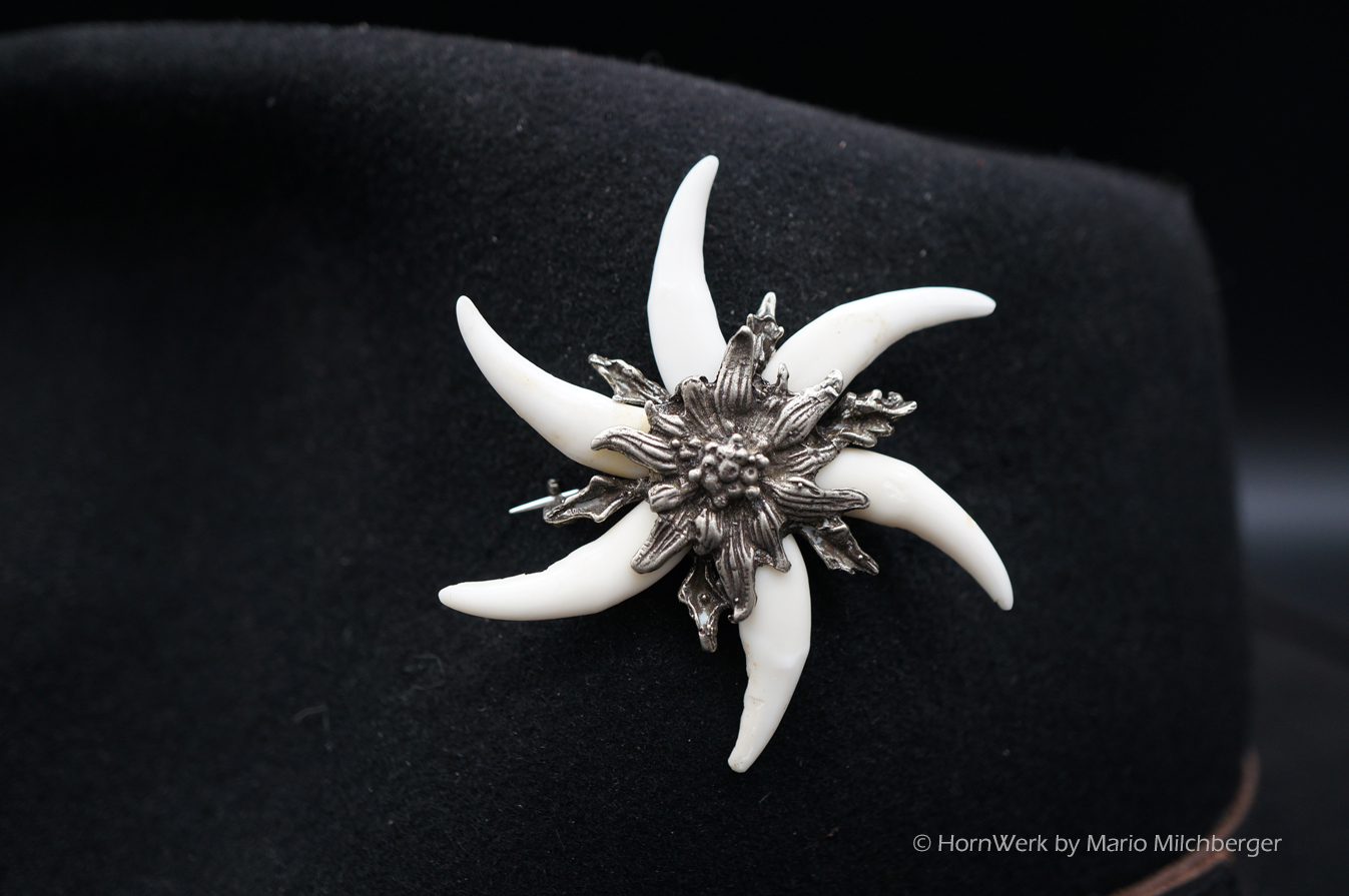 Hutnadel 6 Fuchshaken – Bild 3